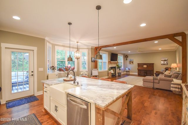 6 Starlit Court, Pinehurst, NC 28374