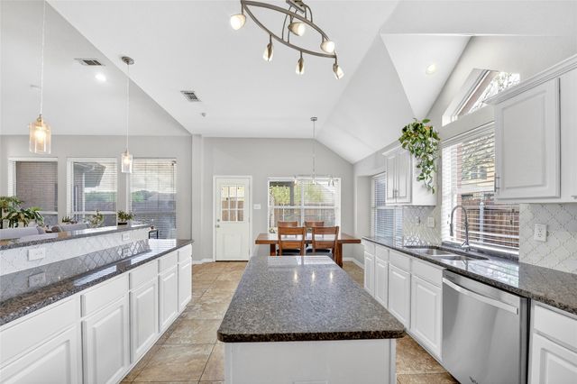 2712 Loon Lake Road, Denton, TX 76210