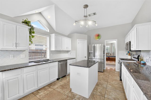 2712 Loon Lake Road, Denton, TX 76210