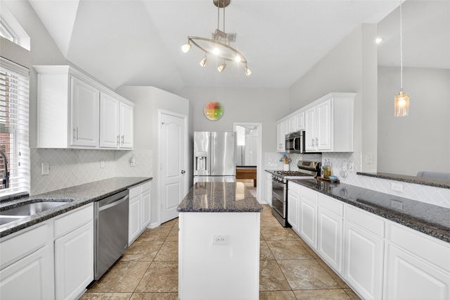 2712 Loon Lake Road, Denton, TX 76210