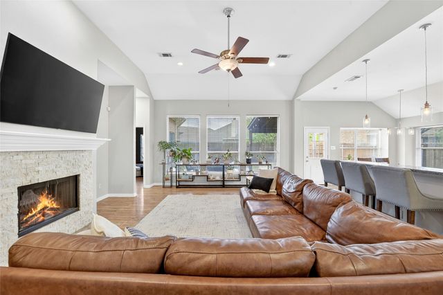 2712 Loon Lake Road, Denton, TX 76210