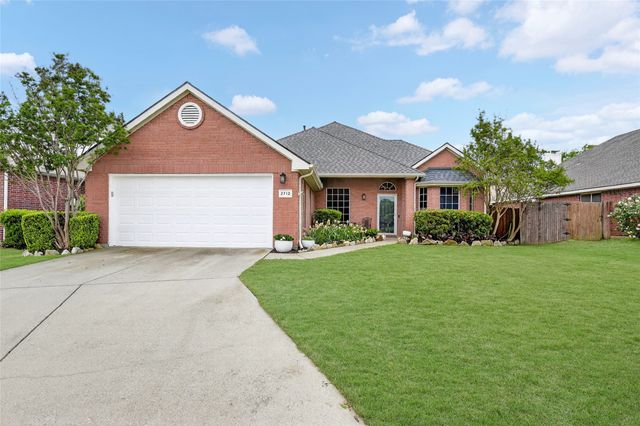 2712 Loon Lake Road, Denton, TX 76210