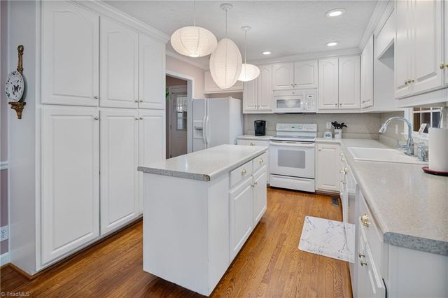 717 WestRidge Drive, Pilot Mountain, NC 27041