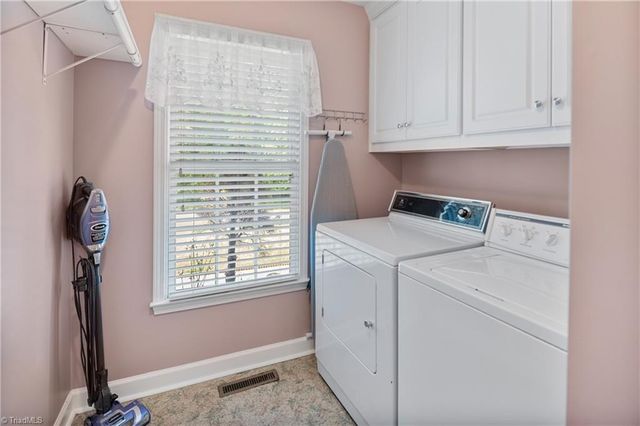 717 WestRidge Drive, Pilot Mountain, NC 27041