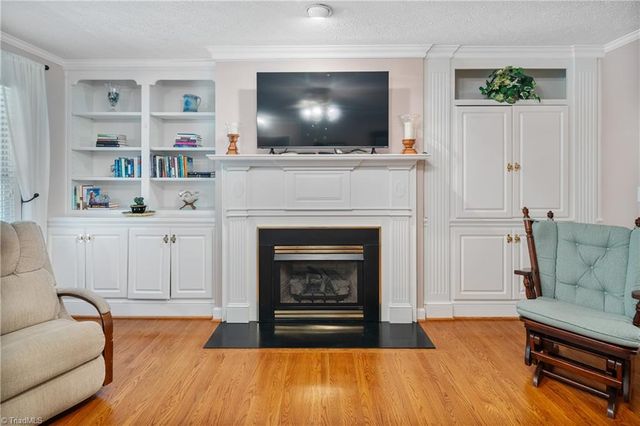 717 WestRidge Drive, Pilot Mountain, NC 27041