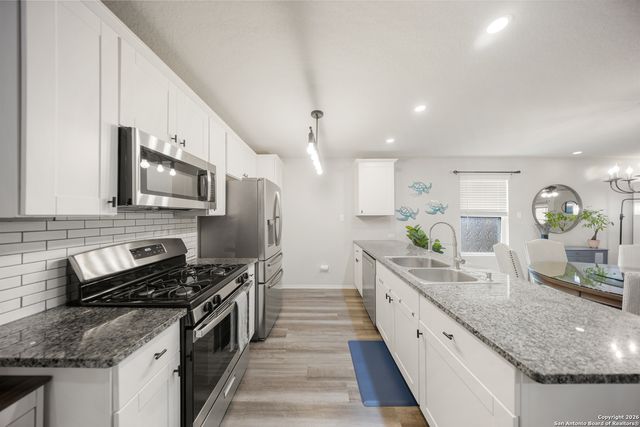 31541 Nimbus Dr, Bulverde, TX 78163