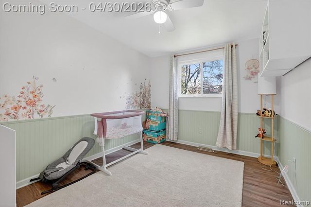 2141 E Hill Road, Grand Blanc, MI 48439