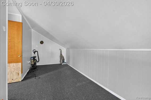2141 E Hill Road, Grand Blanc, MI 48439