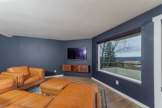 1111 W 6th Ave, Spokane, WA 99204