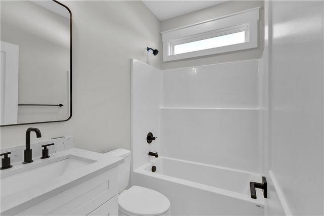 1619 Old Dobbins Bridge Road, Townville, SC 29689