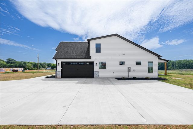 1619 Old Dobbins Bridge Road, Townville, SC 29689