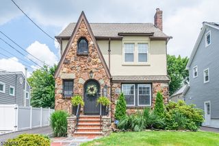 433 E 5Th Ave, Roselle Boro, NJ 07203