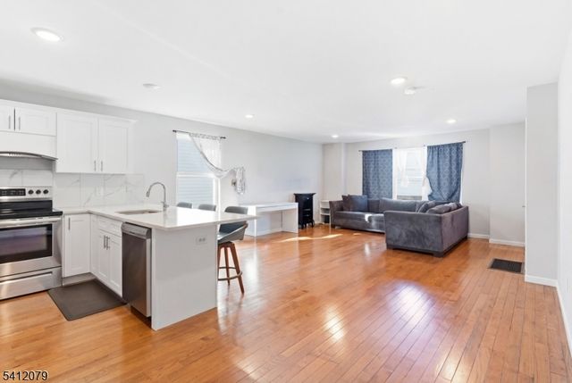 268 2Nd Ave, Newark City, NJ 07107