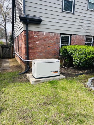 2076 RIVERDALE RD, Germantown, TN 38138