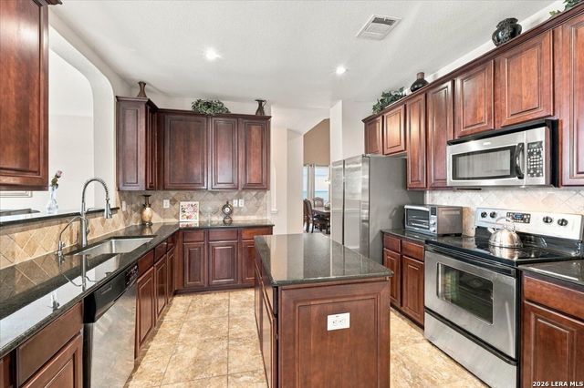 11611 Dense Star, San Antonio, TX 78245