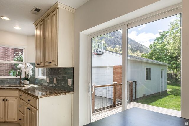 1751 LAKE ST, Ogden, UT 84401