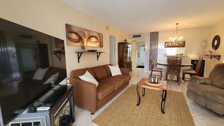2901 NW 48th Avenue 461, Lauderdale Lakes, FL 33313