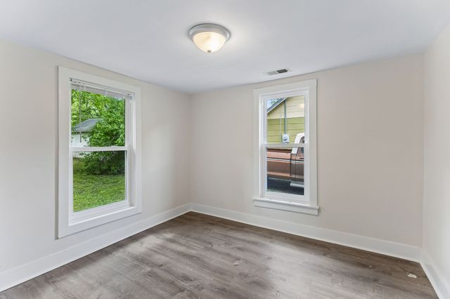 734 Ann Ave, Gallatin, TN 37066