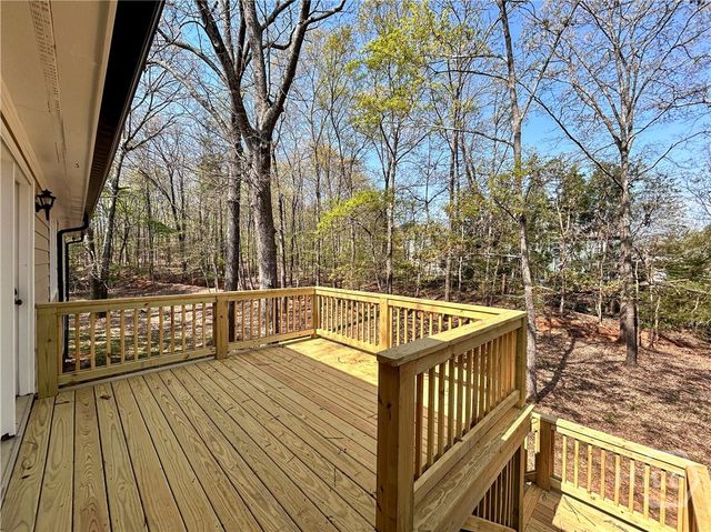 160 Kirkwood Drive, Athens, GA 30606