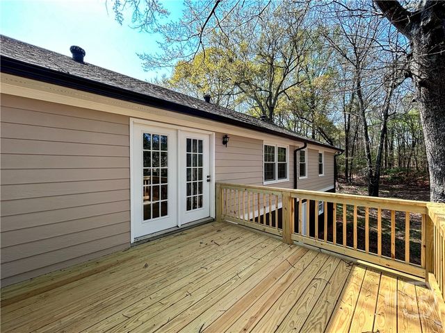 160 Kirkwood Drive, Athens, GA 30606