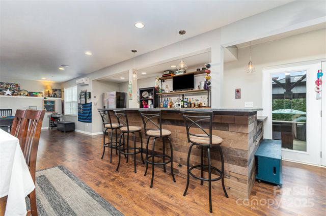11514 Blushing Star Court, Charlotte, NC 28215