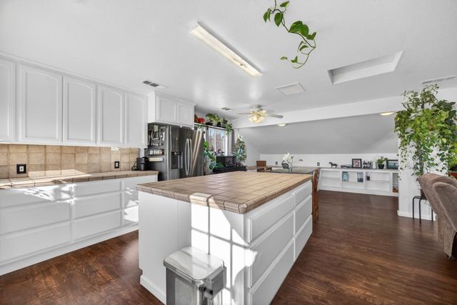 13512 Alta Mesa Rd, Galt, CA 95632