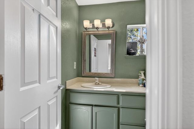 13512 Alta Mesa Rd, Galt, CA 95632