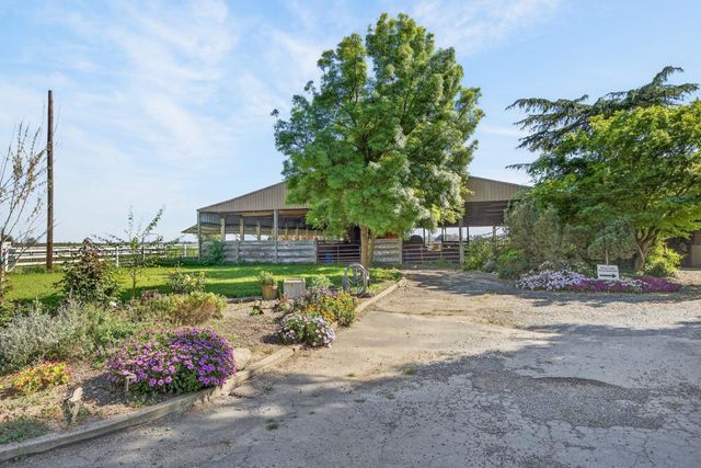 13512 Alta Mesa Rd, Galt, CA 95632