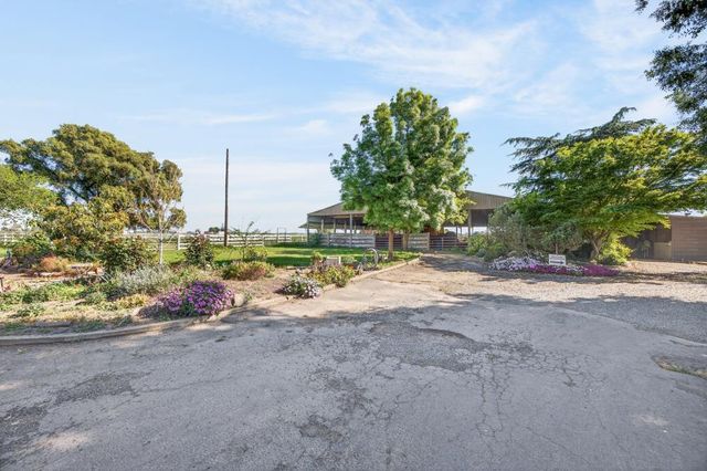 13512 Alta Mesa Rd, Galt, CA 95632