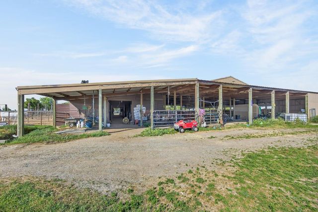 13512 Alta Mesa Rd, Galt, CA 95632