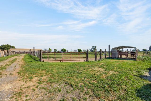 13512 Alta Mesa Rd, Galt, CA 95632