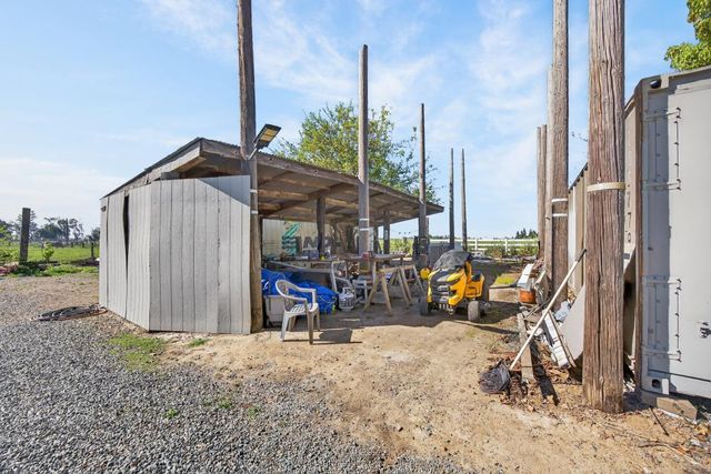 13512 Alta Mesa Rd, Galt, CA 95632