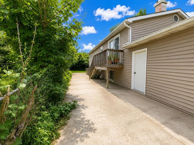 5019 Comstock Drive, Columbus, OH 43232