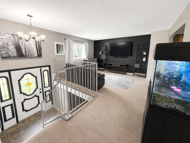 5019 Comstock Drive, Columbus, OH 43232