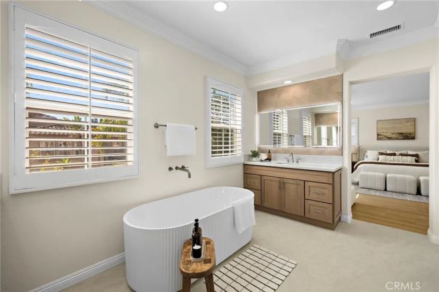 24 Antique Rose, Irvine, CA 92620