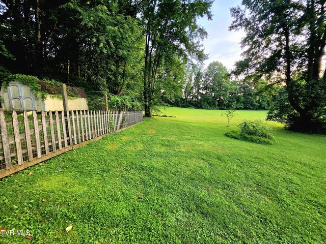 822 Henson Road, Bristol, TN 37620