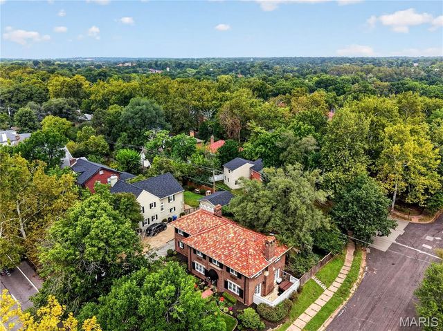7101 Delmar Boulevard, University City, MO 63130