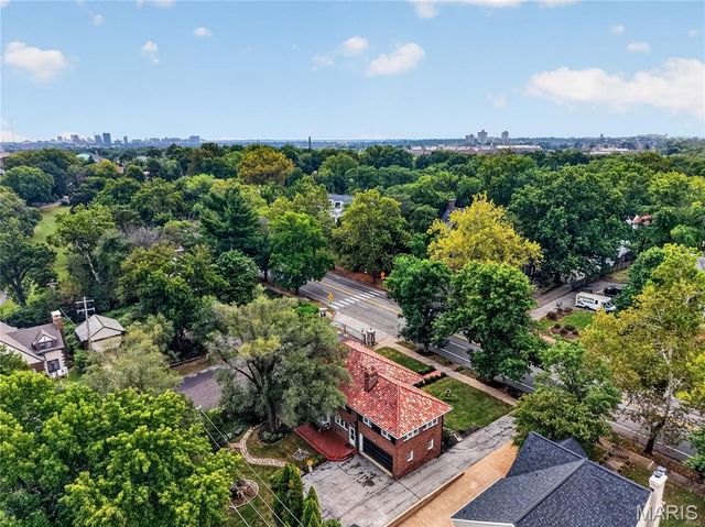 7101 Delmar Boulevard, University City, MO 63130