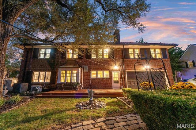 7101 Delmar Boulevard, University City, MO 63130