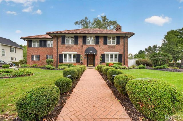 7101 Delmar Boulevard, University City, MO 63130