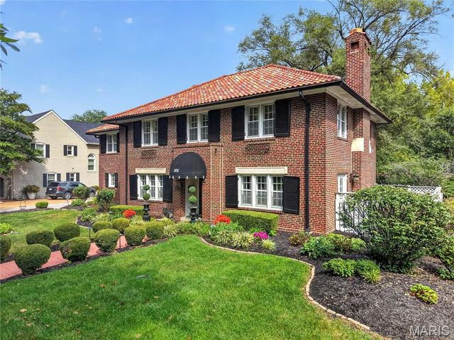 7101 Delmar Boulevard, University City, MO 63130