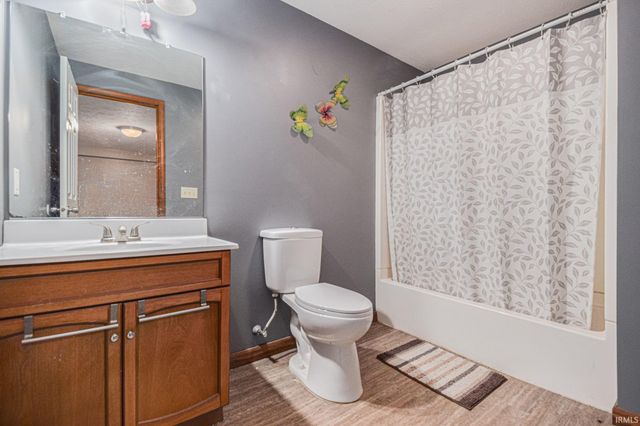 2355 Redspire Boulevard, Goshen, IN 46526