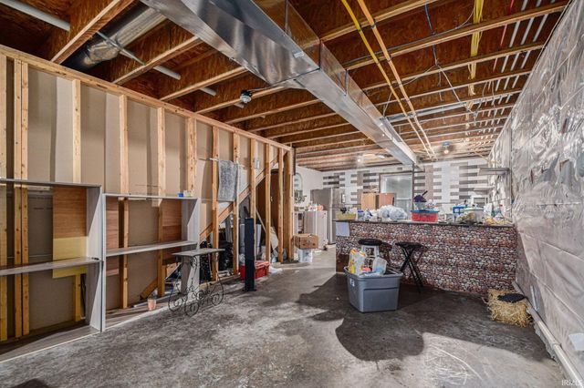 2355 Redspire Boulevard, Goshen, IN 46526