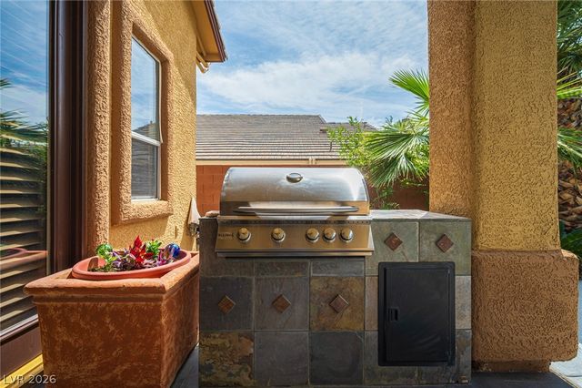 11009 Summer Storm Court, Las Vegas, NV 89144