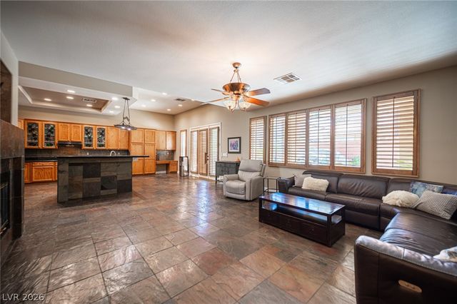 11009 Summer Storm Court, Las Vegas, NV 89144
