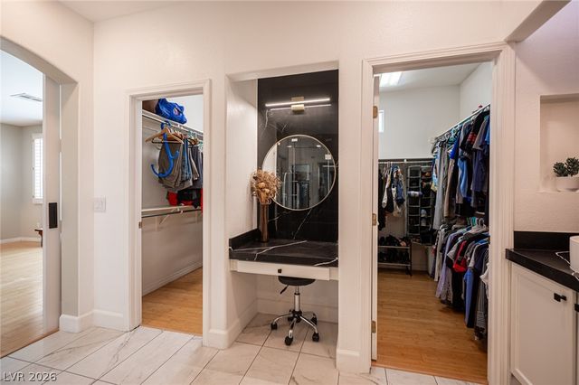 11009 Summer Storm Court, Las Vegas, NV 89144
