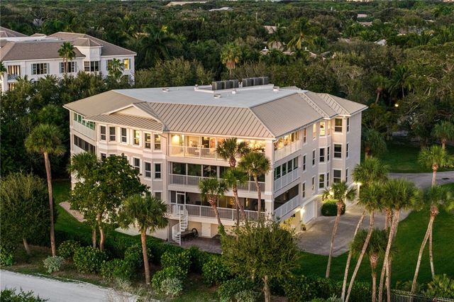 8885 W Orchid Island Circle 5, Vero Beach, FL 32963
