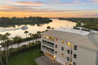 8885 W Orchid Island Circle 5, Vero Beach, FL 32963