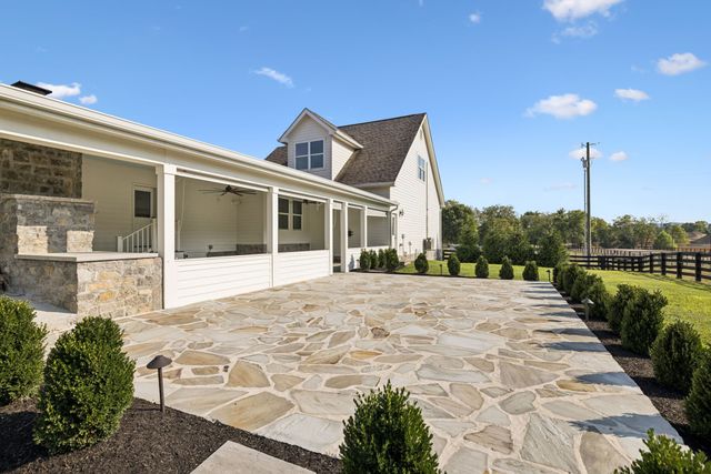 6615 Eudailey Covington Rd, College Grove, TN 37046