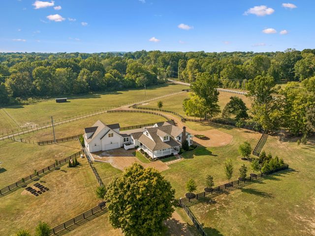 6615 Eudailey Covington Rd, College Grove, TN 37046